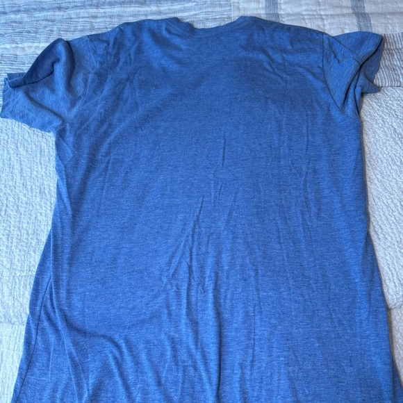 Vintage Blue Graphic Tee - Picture 4 of 4